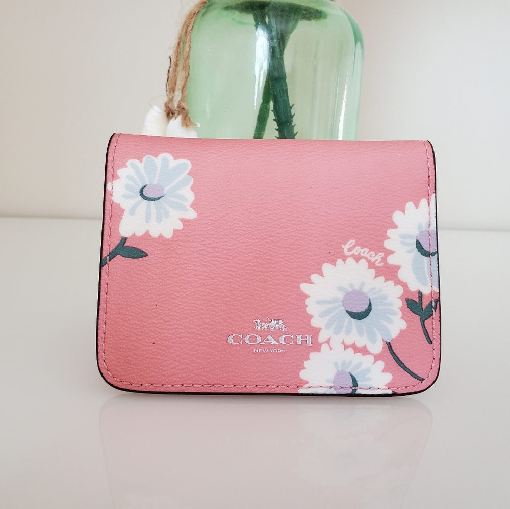 Coach Daisy Card Case In Bubblegum Multi
